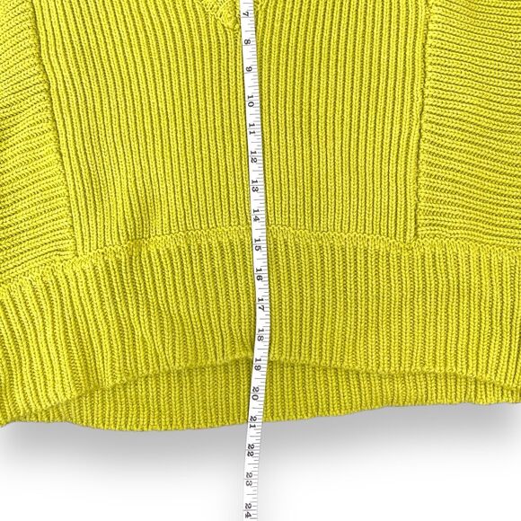 Forever 21 Green Ribbed Heavy Knit Sweater Size:‎ M Cozy Stylish Crop  500 - Picture 8 of 8